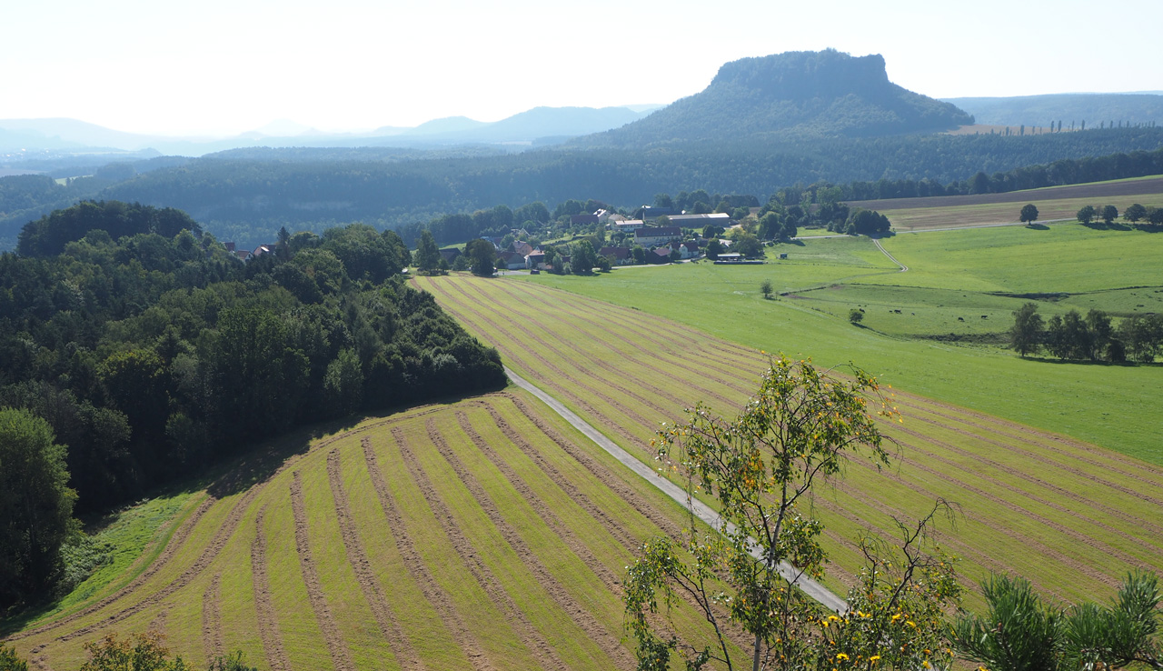 Uitzicht vanaf de Rauenstein